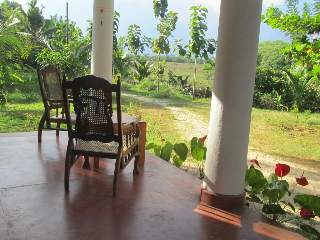 Peacock Land Hotell Tangalle Rum bild