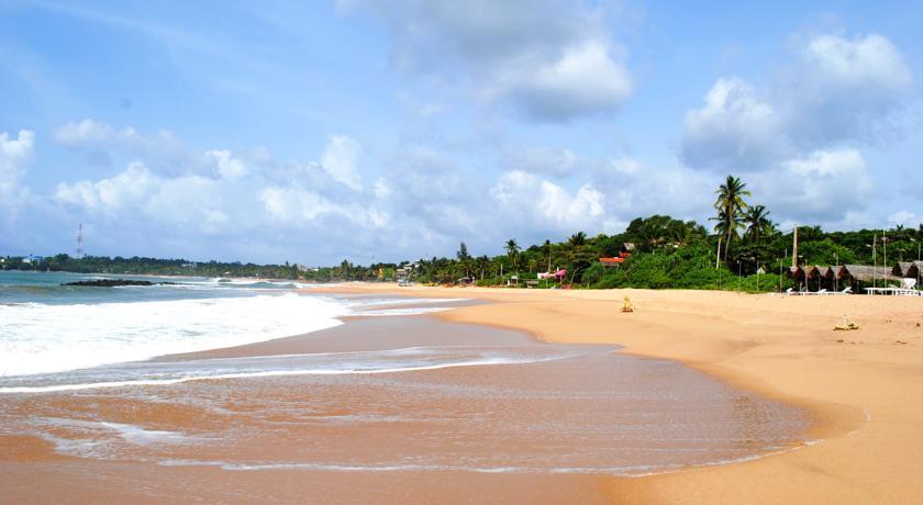 Peacock Land Hotell Tangalle Exteriör bild
