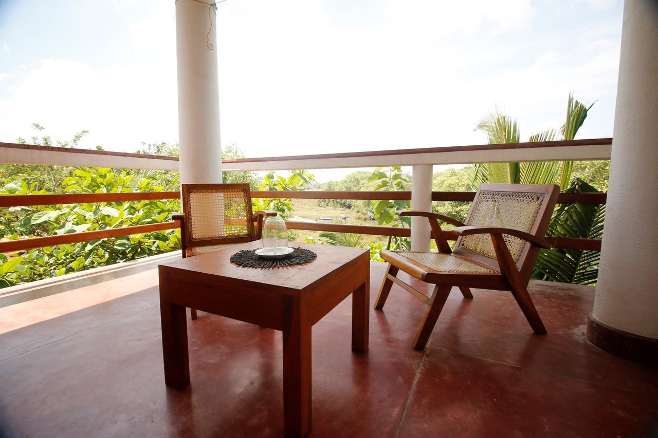 Peacock Land Hotell Tangalle Exteriör bild