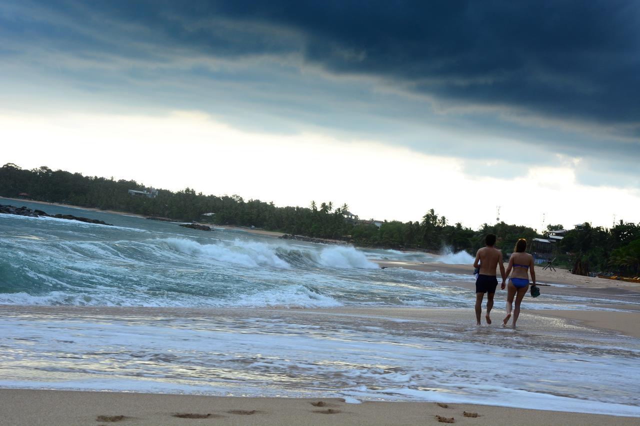 Peacock Land Hotell Tangalle Exteriör bild
