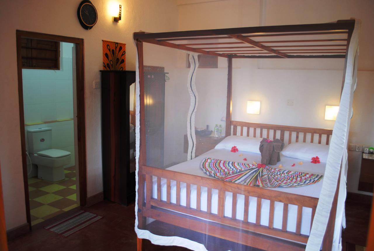 Peacock Land Hotell Tangalle Exteriör bild
