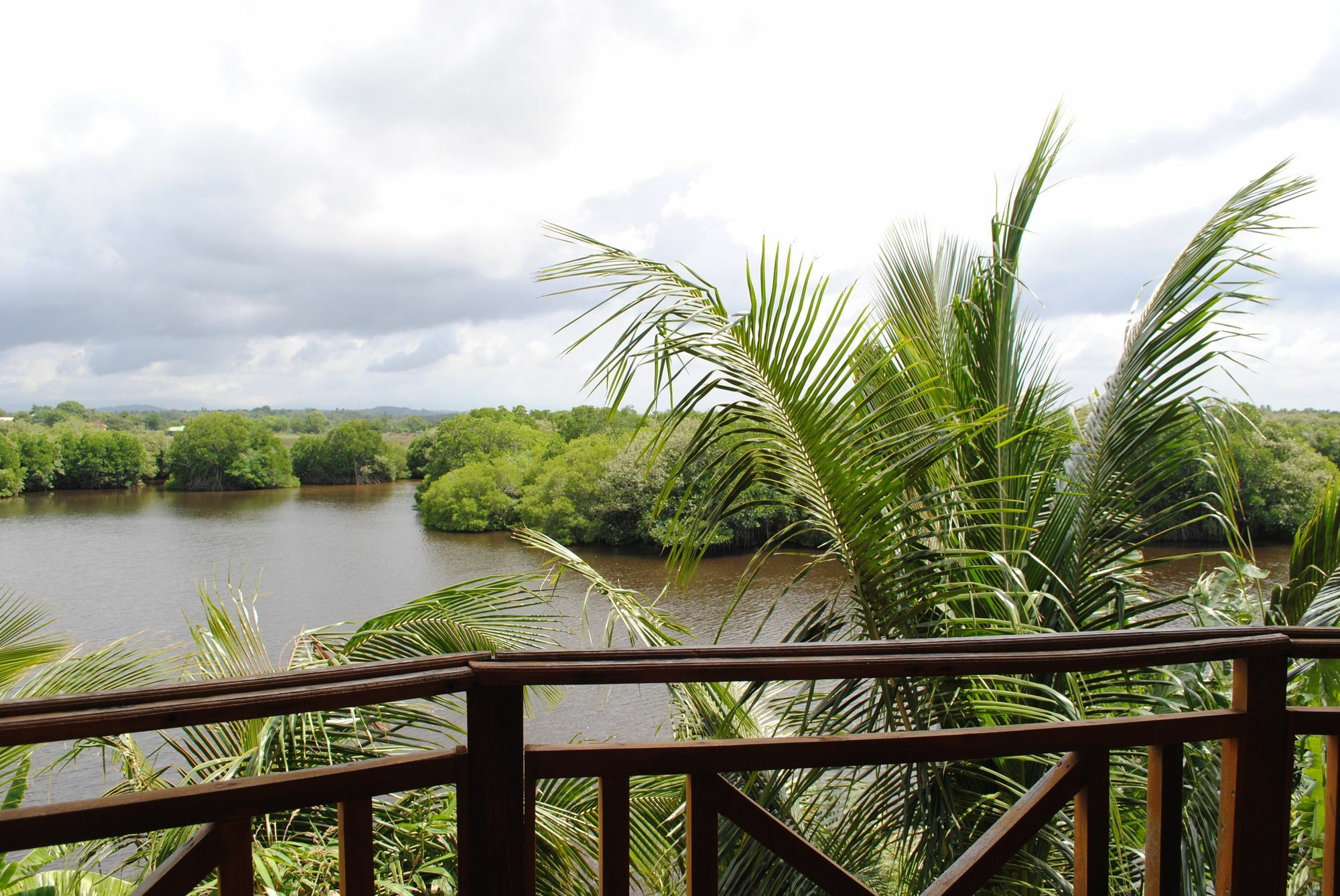 Peacock Land Hotell Tangalle Exteriör bild